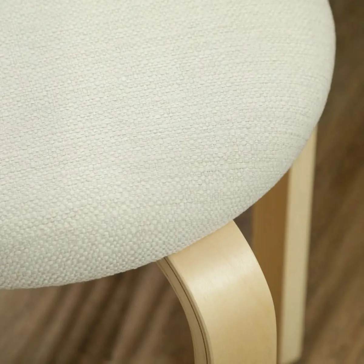 Upholstered stools 4-piece set, stackable, lacquer - Image 4