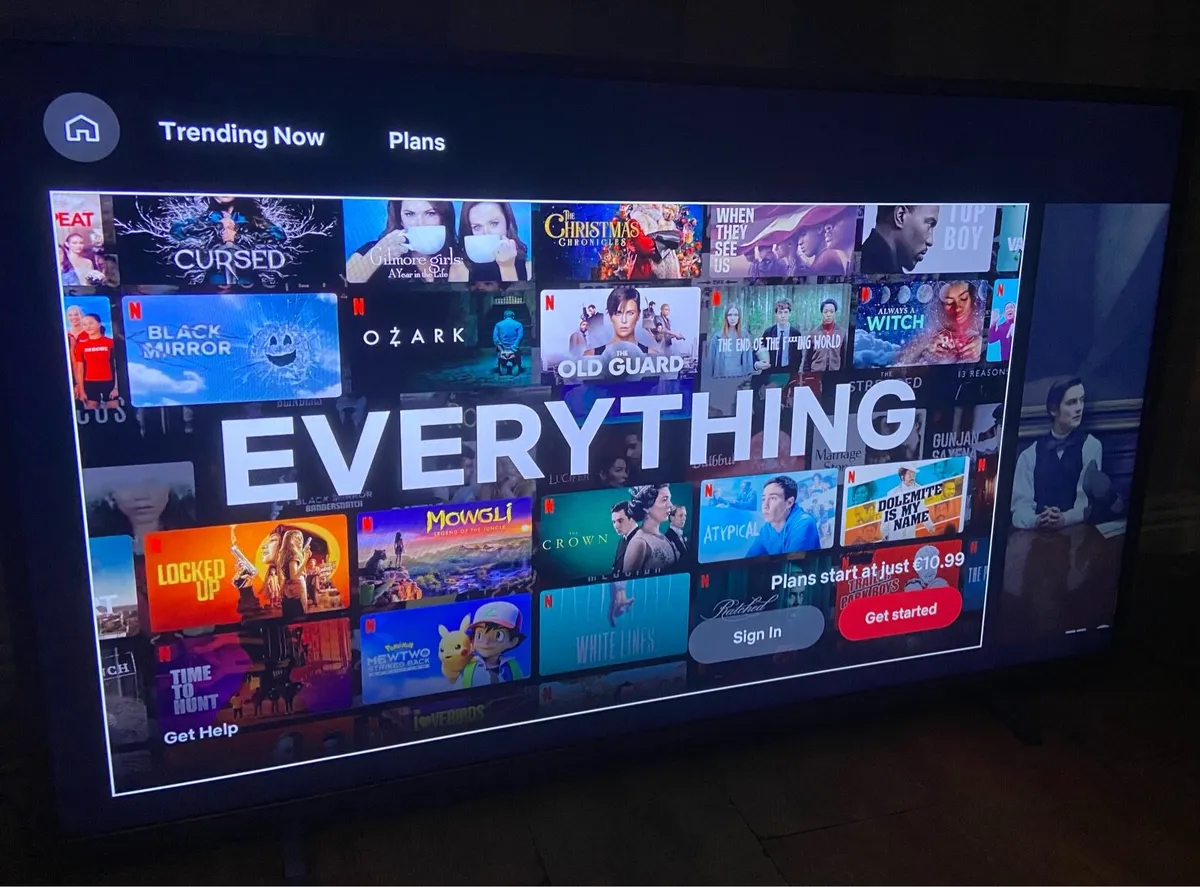 Phillips 50 inch smart tv - Image 2