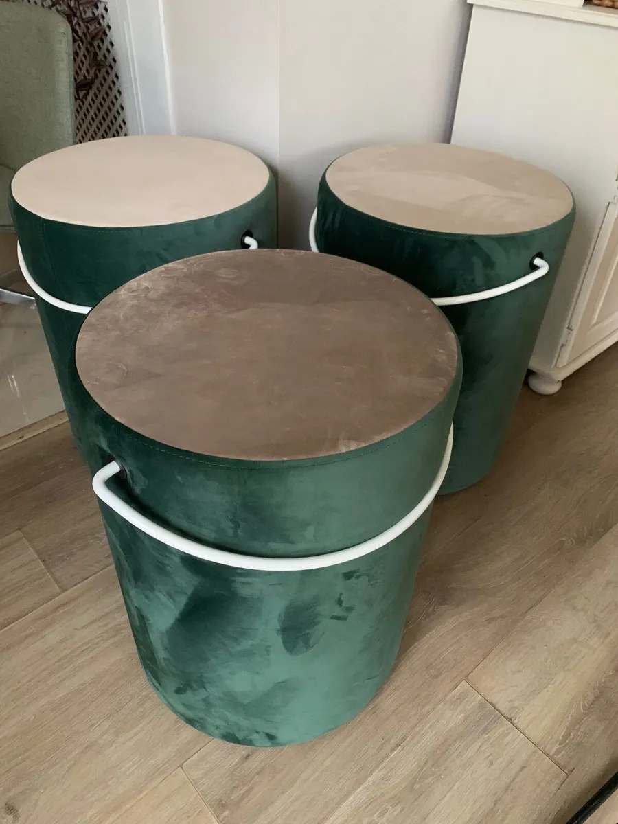 Bejot Point Stools - Image 1