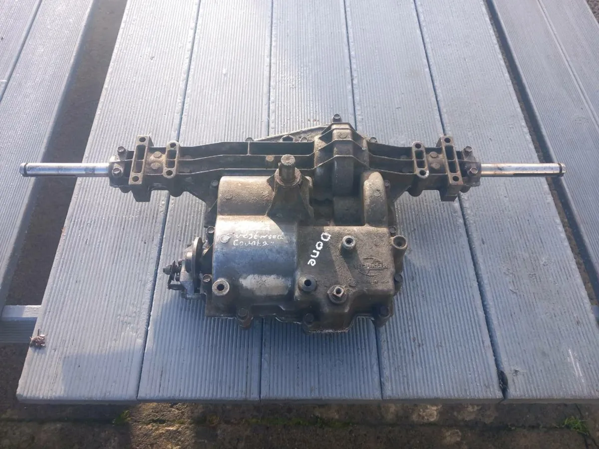 Westwood/Countax manual gearbox for sale - Image 1