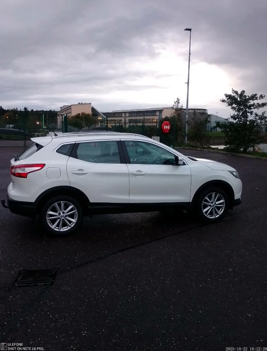 Nissan Qashqai SV 2016 - Image 1