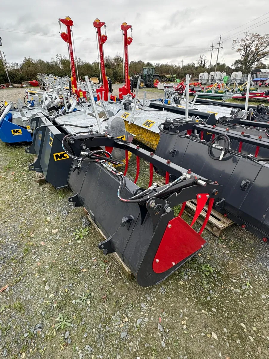 New Intertech Tine Grabs & Buckets - Image 2