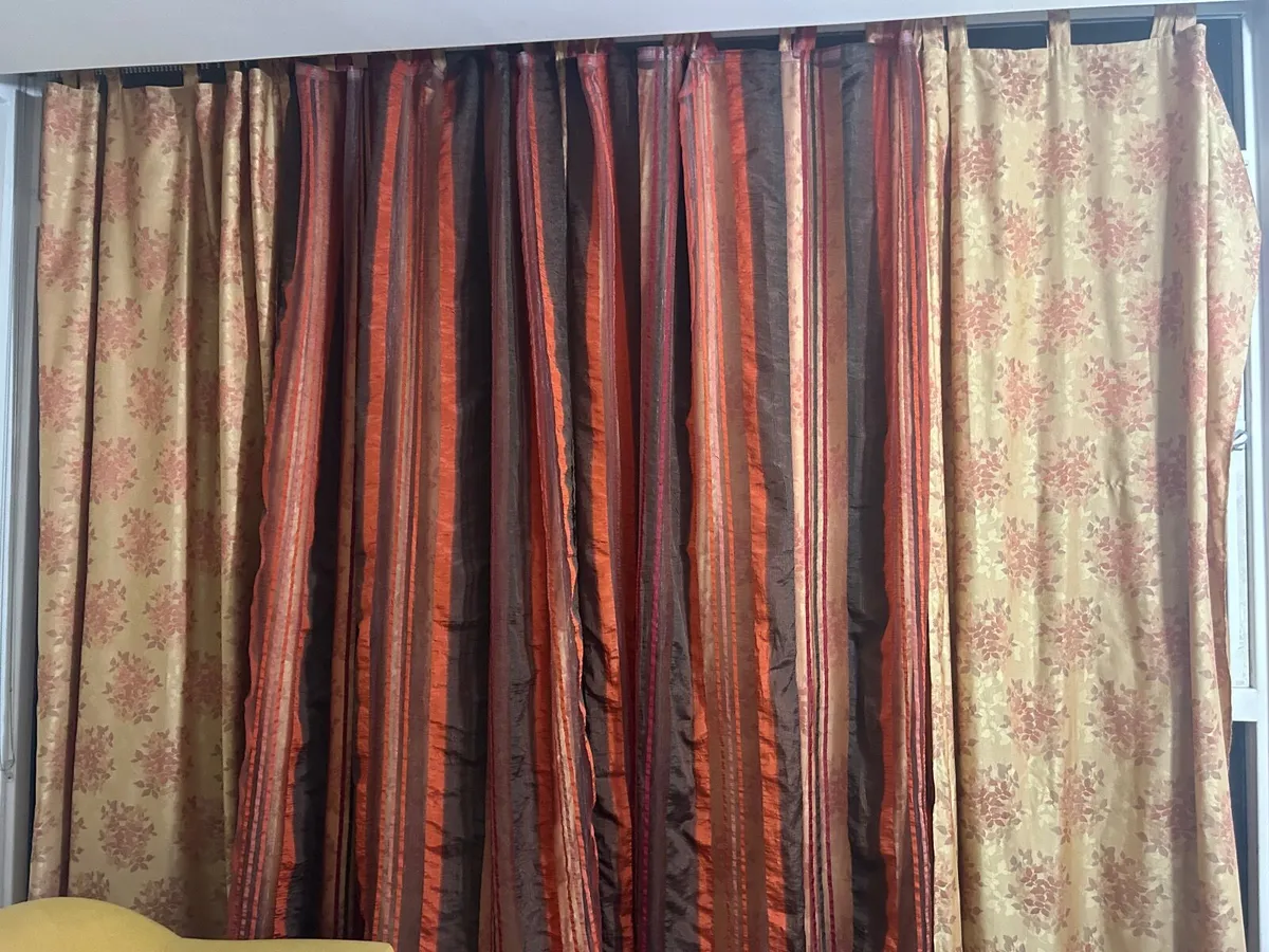Curtains - Image 4