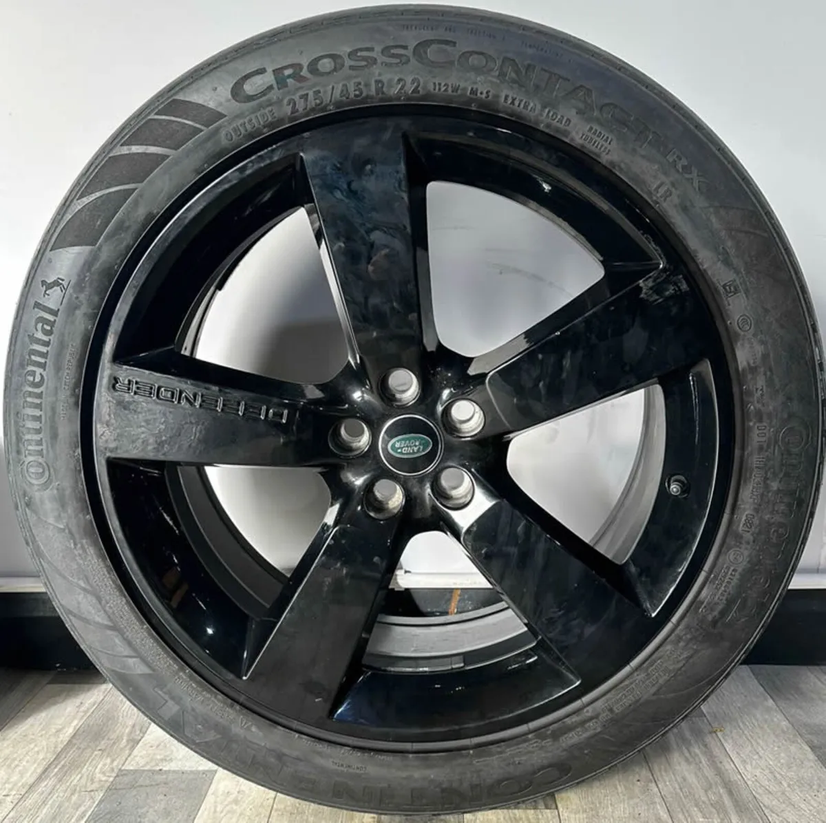 22" GENUINE OEM DEFENDER STYLE L663 WHEELS & CONTI - Image 4
