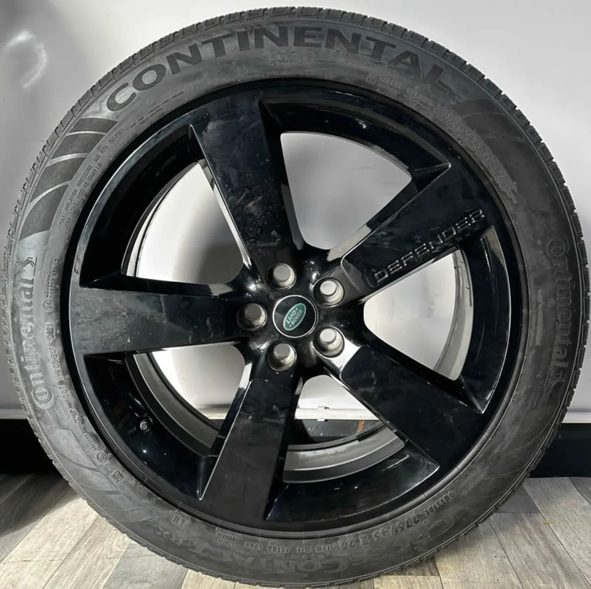 22" GENUINE OEM DEFENDER STYLE L663 WHEELS & CONTI - Image 2