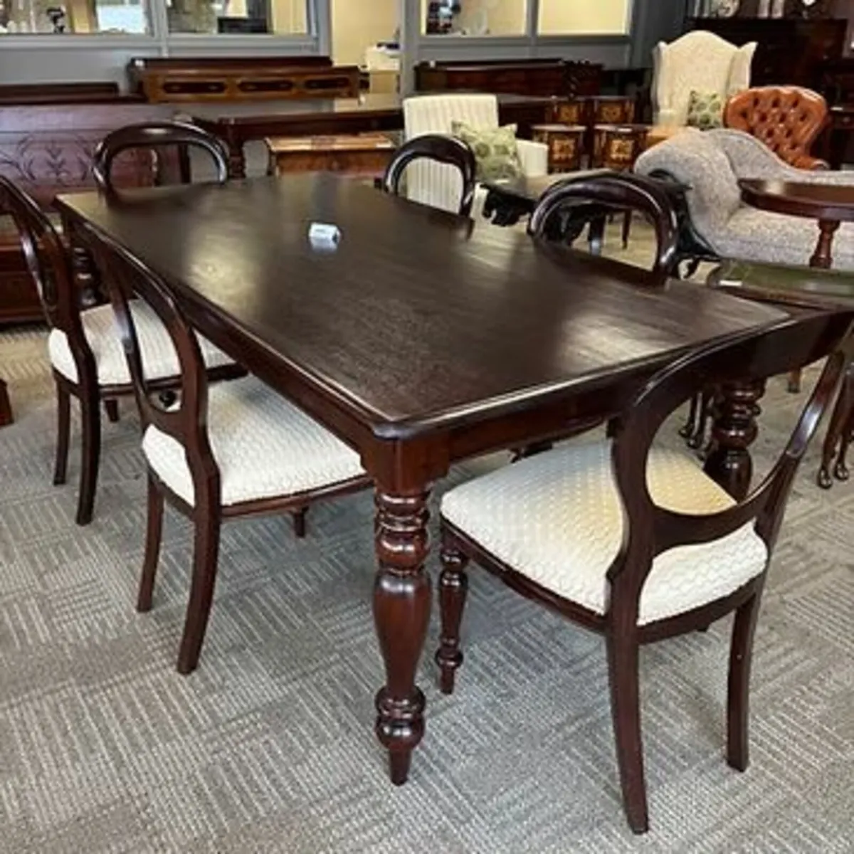 Beautiful mahogany d-end table & 6 chairs