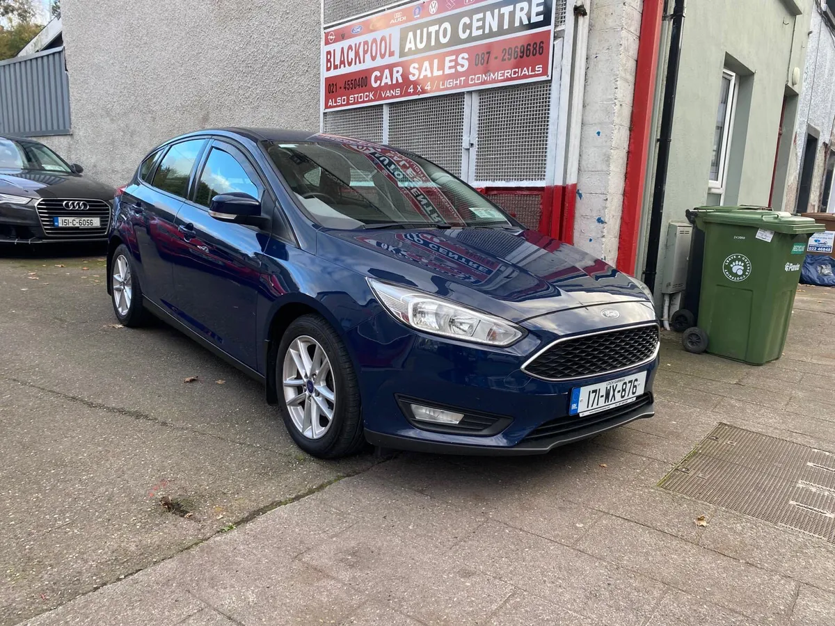 Ford Focus 2017 - Image 2
