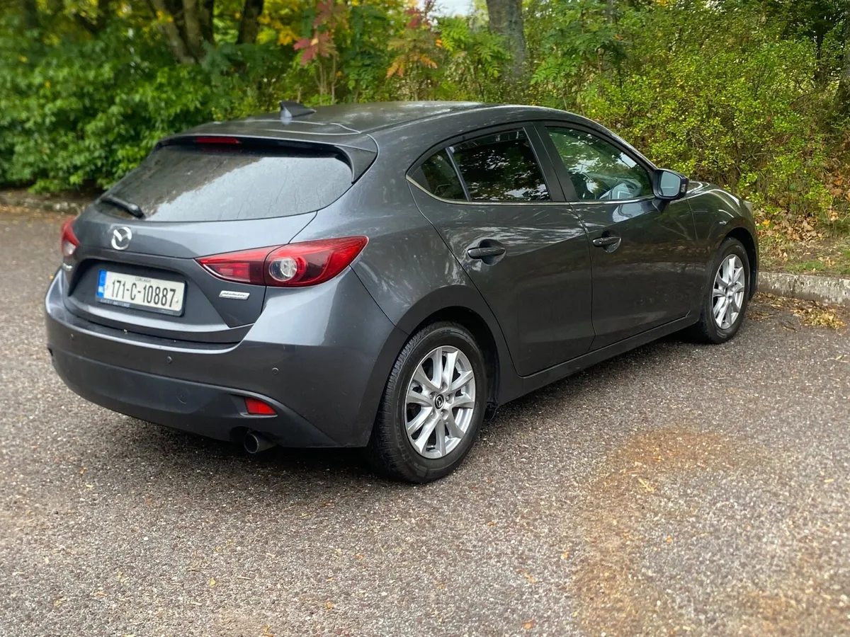 2017 MAZDA 3 TESTED TILL 2026 114K Km - Image 4
