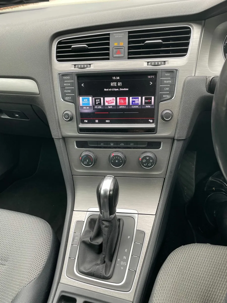 Volkswagen Golf 2014 - Image 4