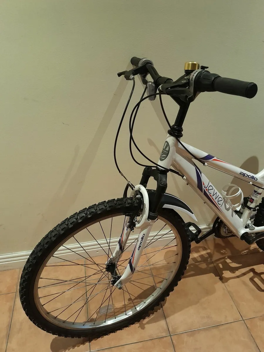Bicycle - Image 4