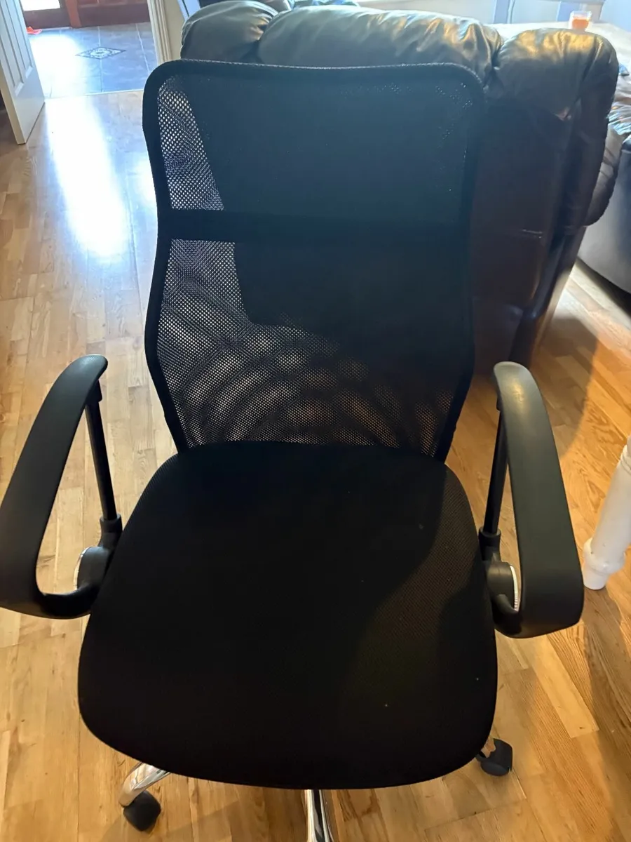 Office Chair- Perfect Condition - Image 2