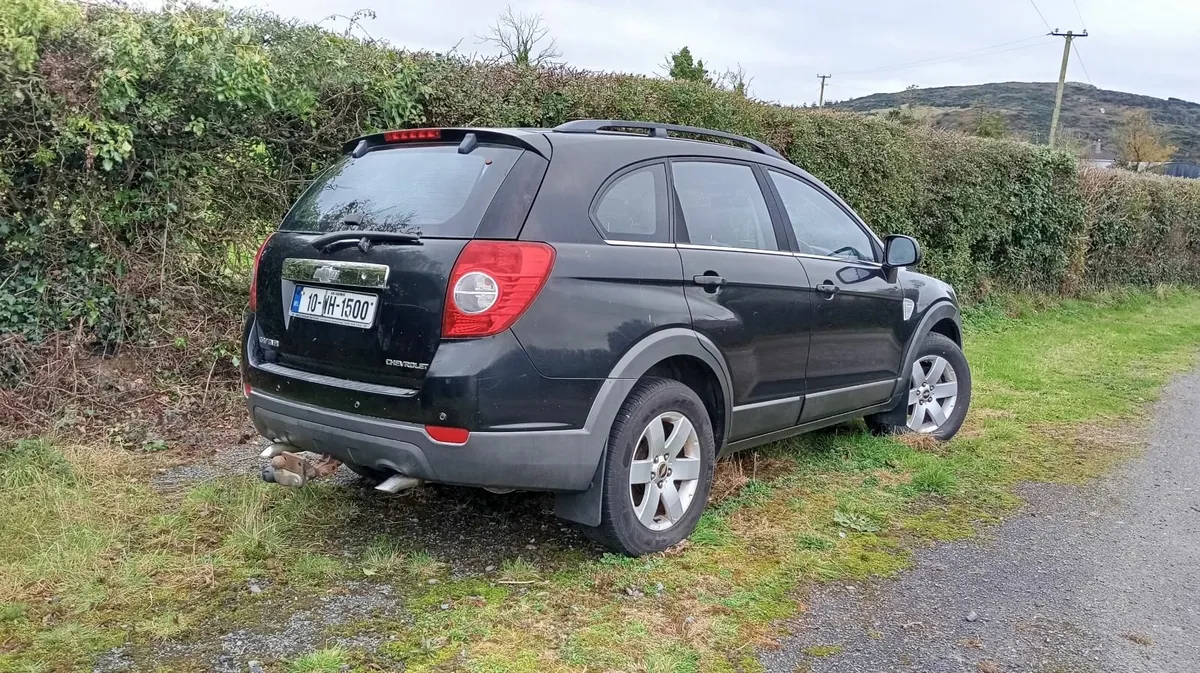 Chevrolet Captiva 2010 - Image 4