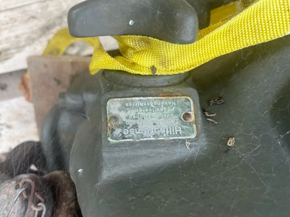 Winch from Unimog made by Hilfsbremse - Image 4