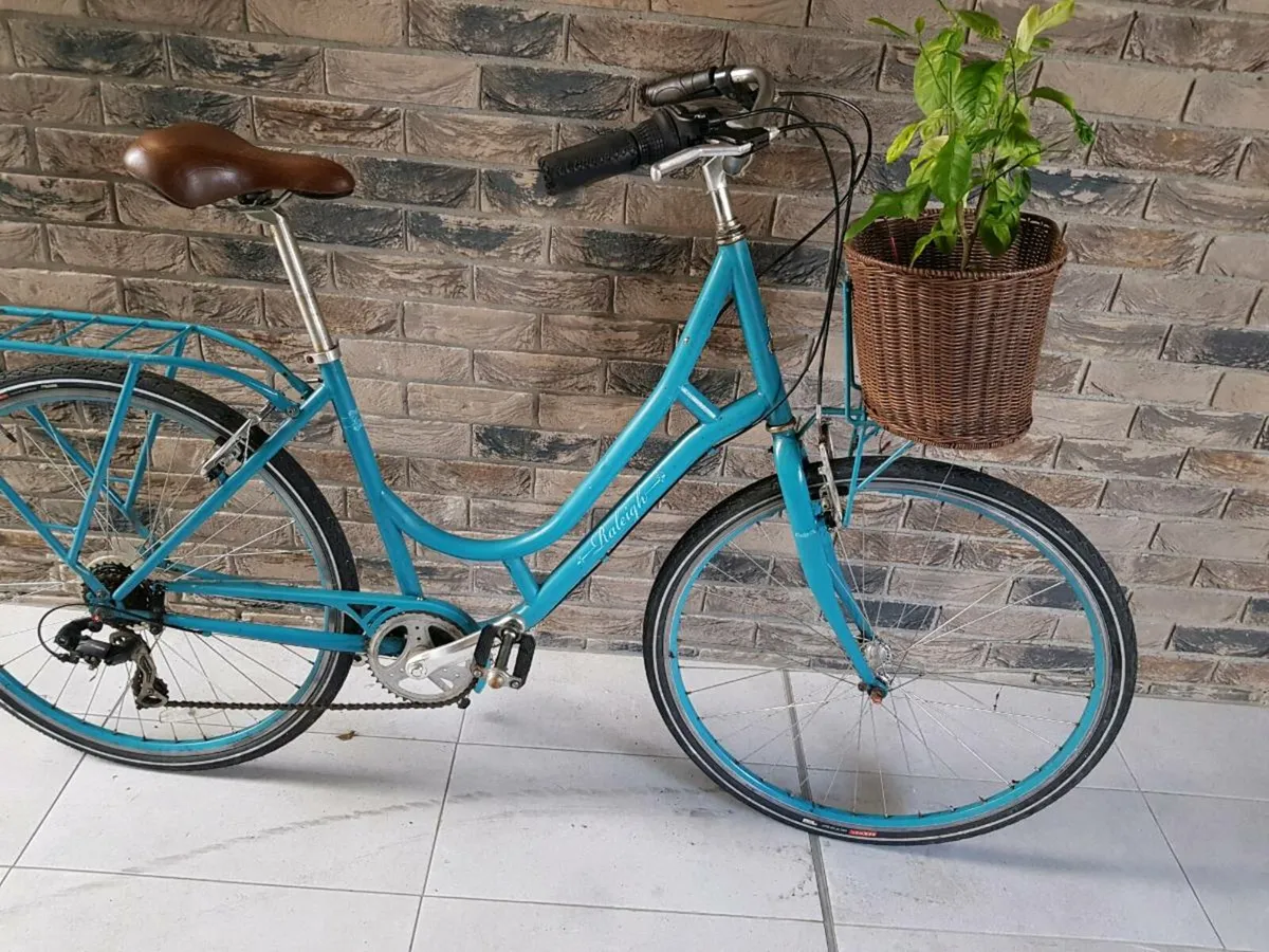 Ladies bike - Image 4