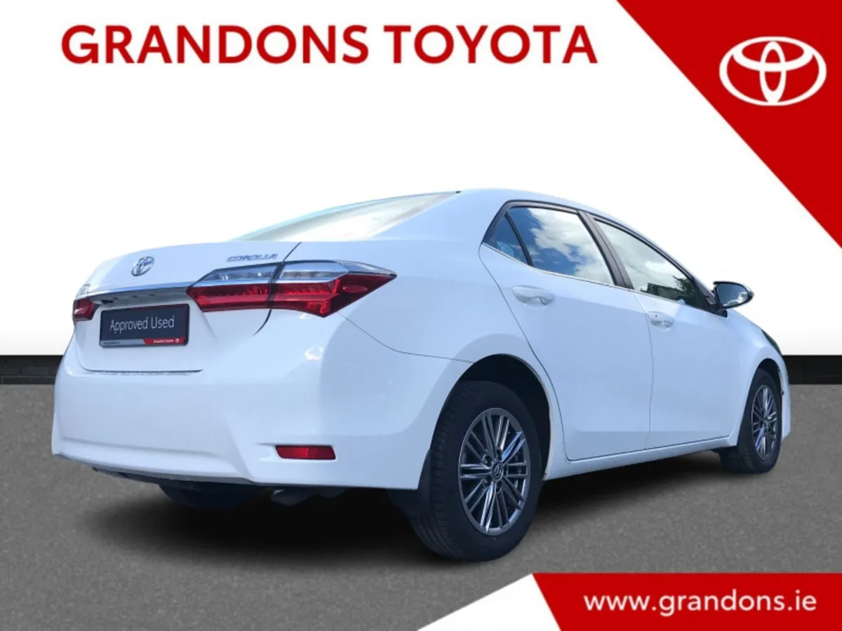 Toyota Corolla 1.33 LUNA SPORT - GRANDONS - Image 2