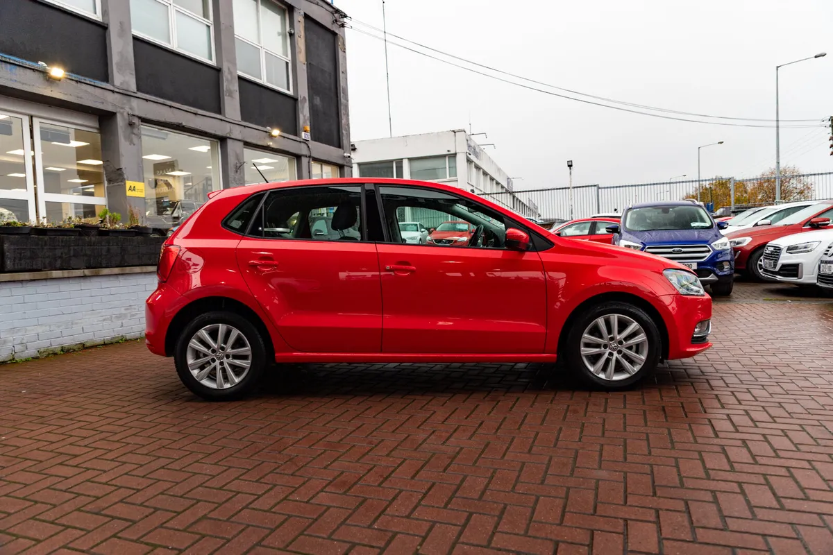 VOLKSWAGEN POLO 1.2TSI HATCHBACK 5DR AUTO 40,000KM - Image 2