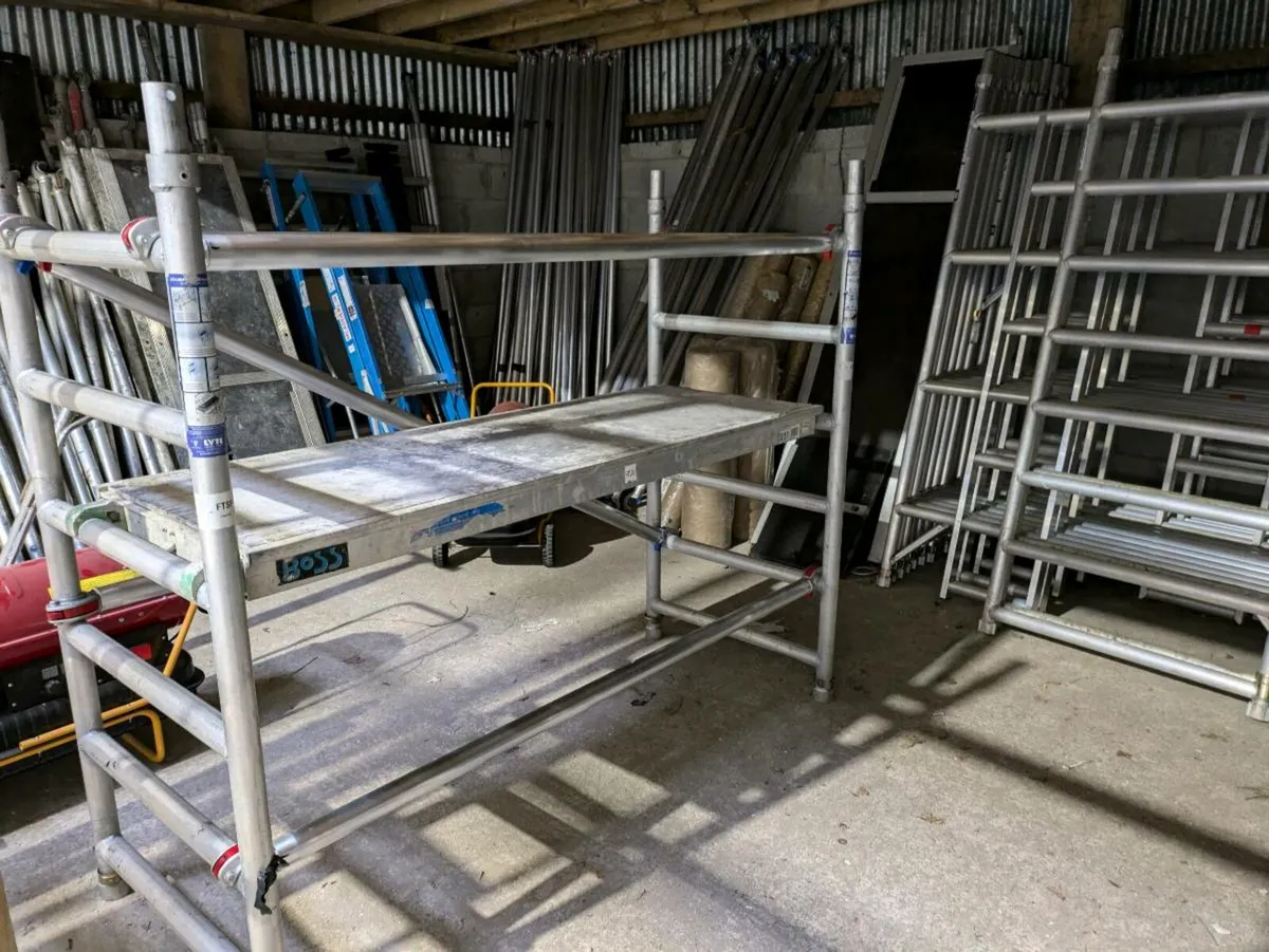 Scaffolding tower - Image 2