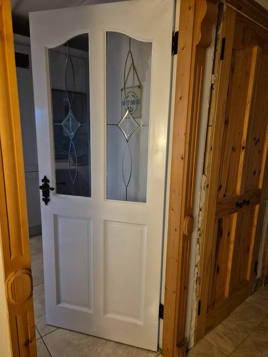 4 Doors - Image 2
