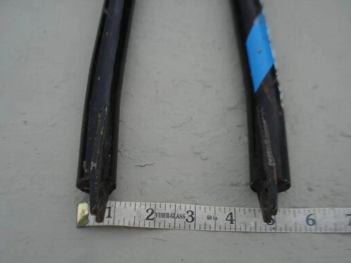 DIAMOND BACK OLD BMX TYPE METAL FORK. - Image 3