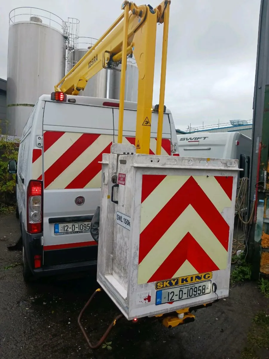 Cherry Picker - Image 3