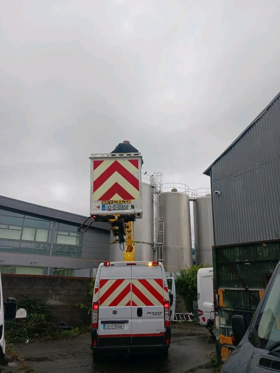 Cherry Picker - Image 4