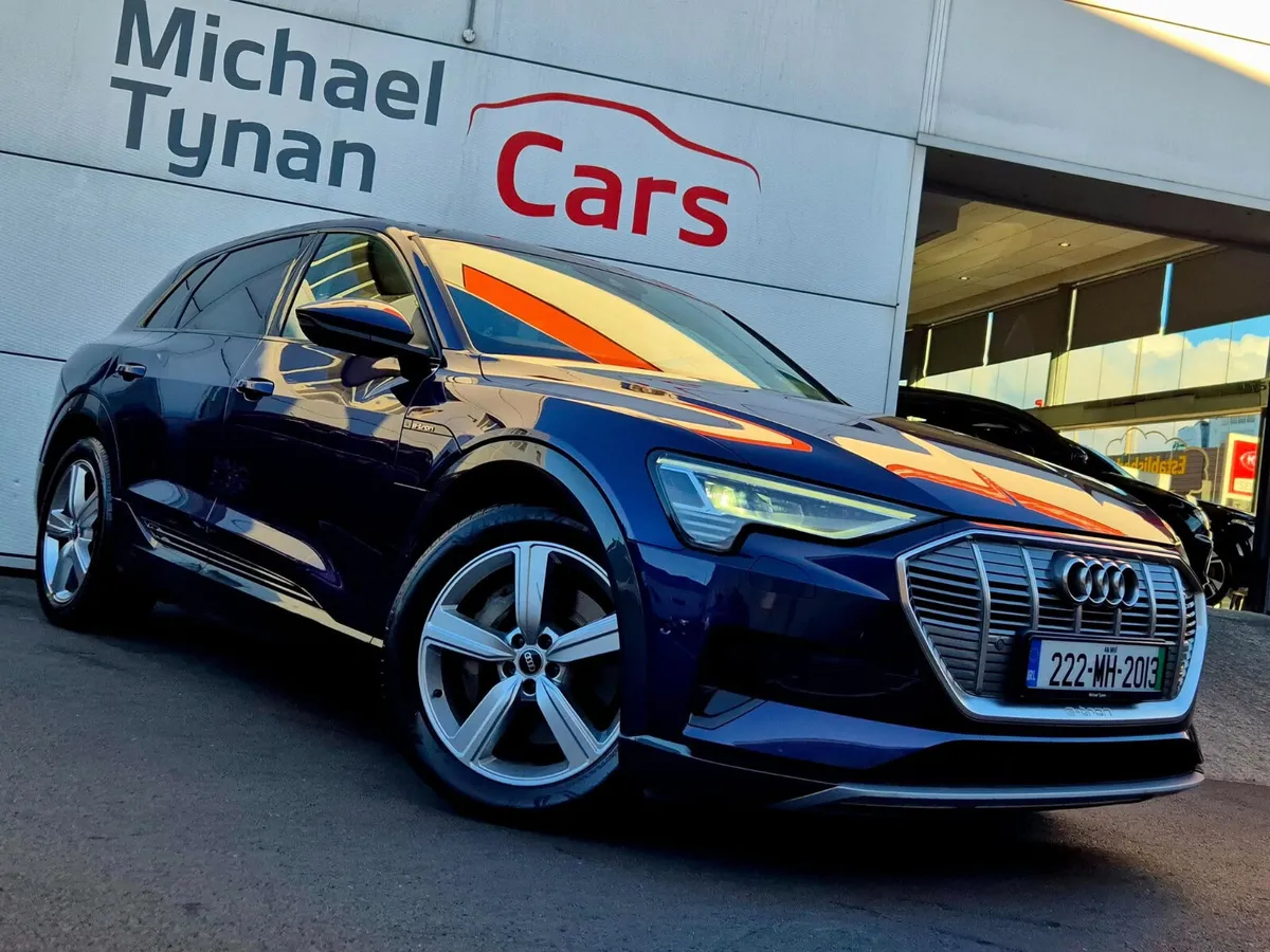 2022 Audi E Tron 50 Quattro, 20" Alloys, CarPlay, - Image 2