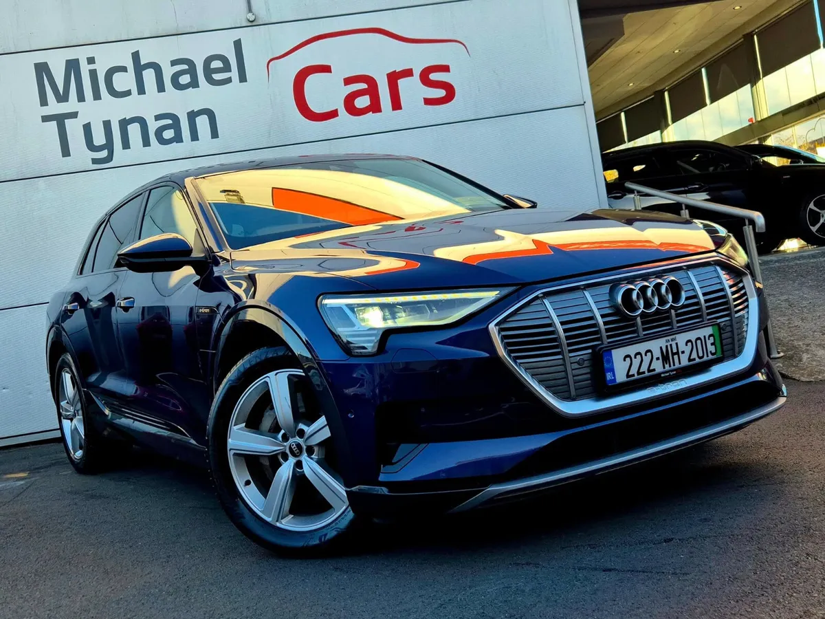 2022 Audi E Tron 50 Quattro, 20" Alloys, CarPlay, - Image 4