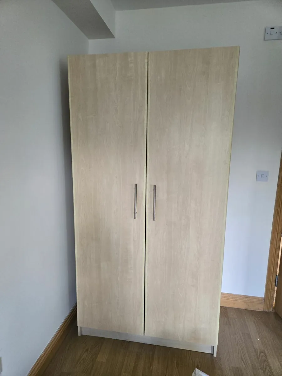 wardrobe