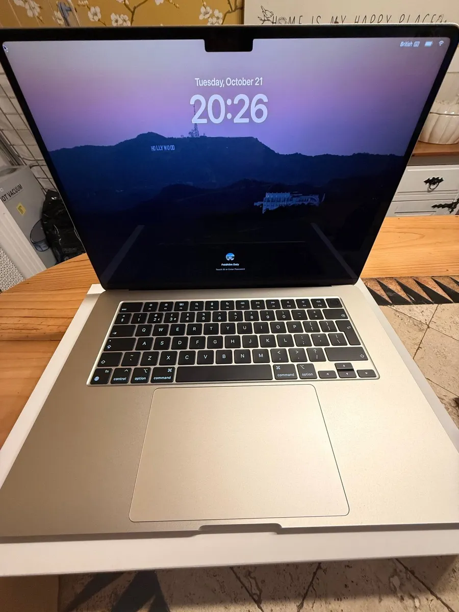 MacBook Air 15.3" | M3 | 10-Core GPU | 8GB | 512GB - Image 3