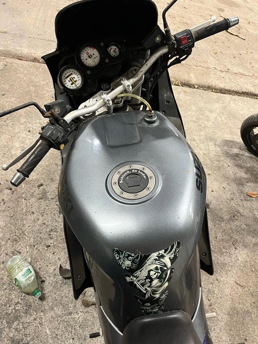 Suzuki gsxr - Image 2