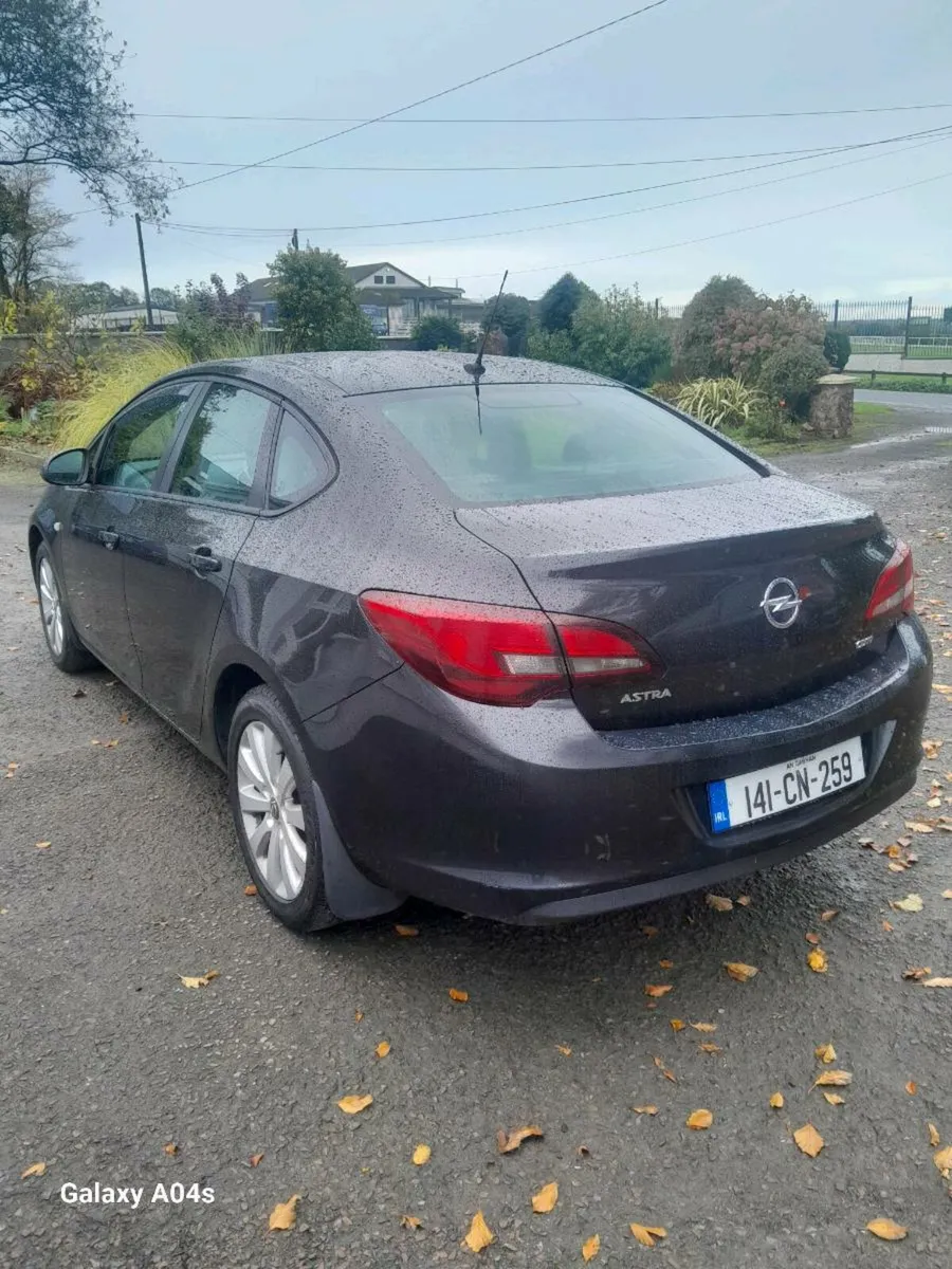 Opel Astra 1.7d low klms - Image 1