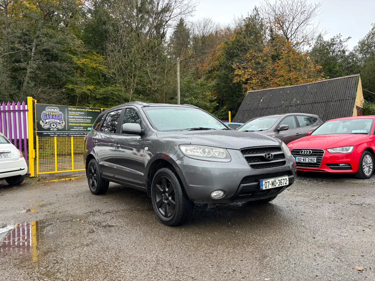 4WD Automatic Hyundai SantaFe NCT Warranty - Image 1