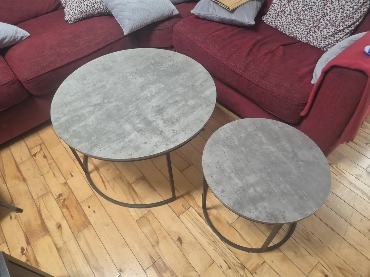 Round Coffee Table - Image 1