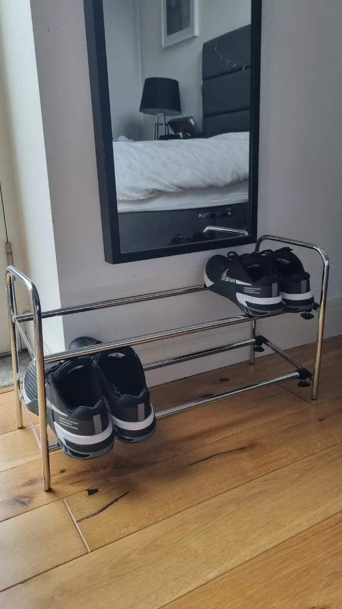 Adjustable Metal Shoe Rack - Image 1