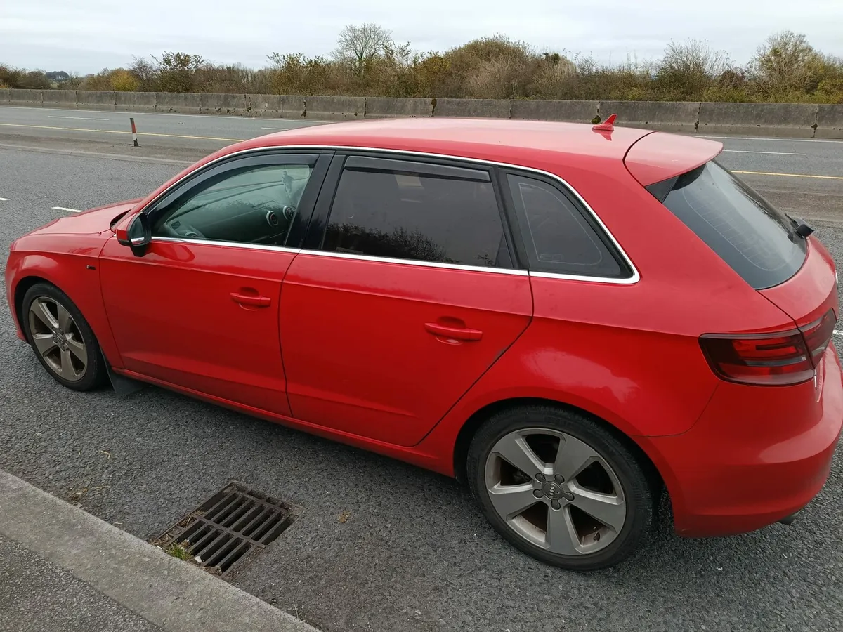 Car - Image 3