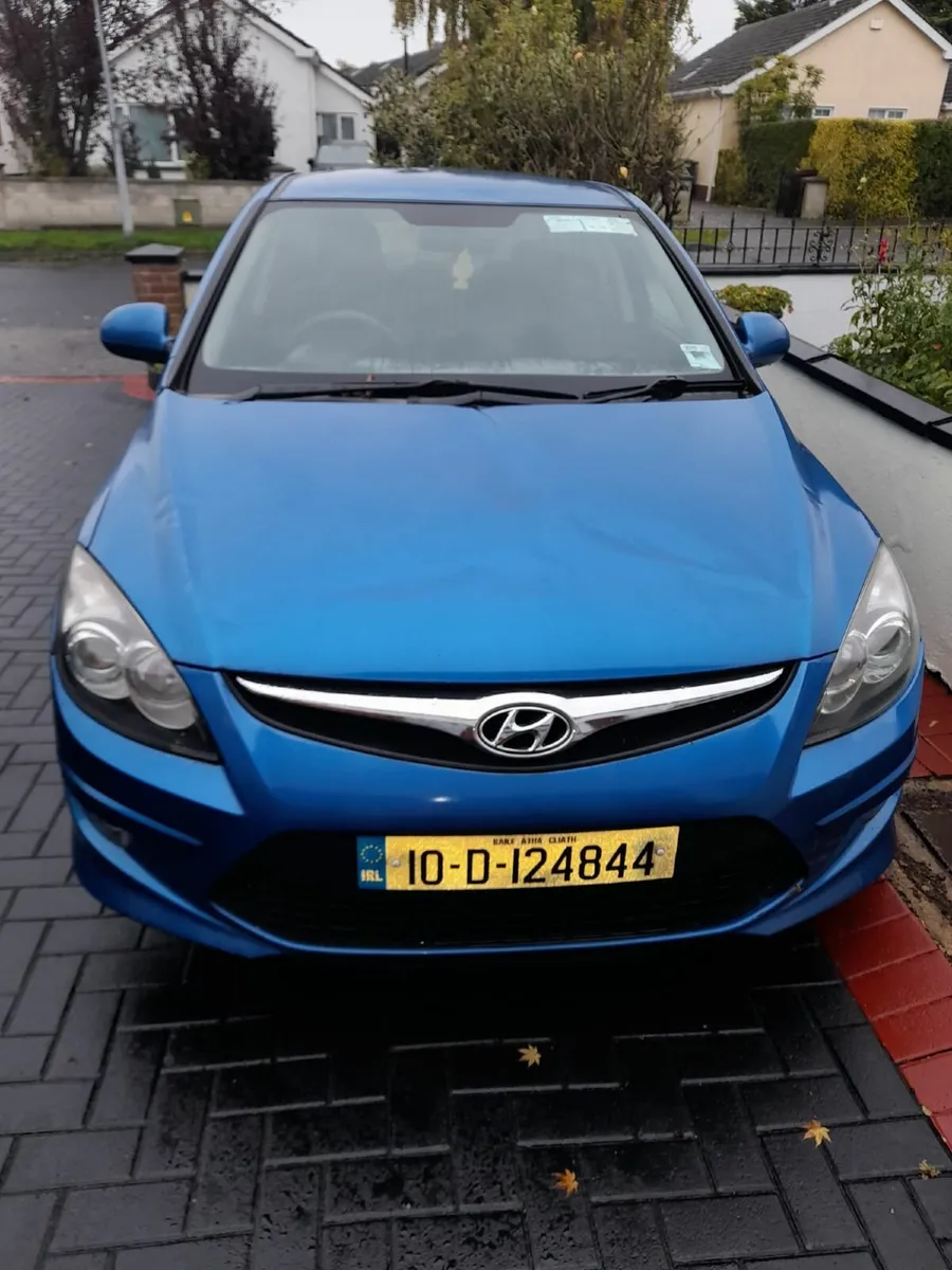 Hyundai i30 2010 - Image 1