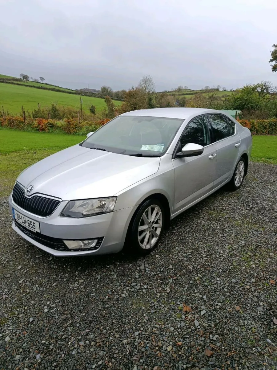 Skoda Octavia 2 years NCT new engine 65k miles - Image 2