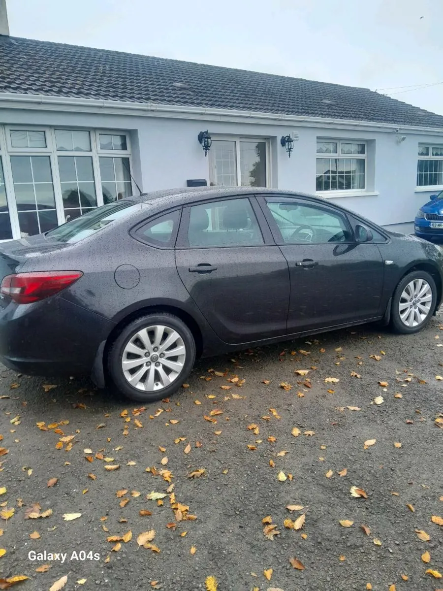 Opel Astra 1.7d low klms - Image 4