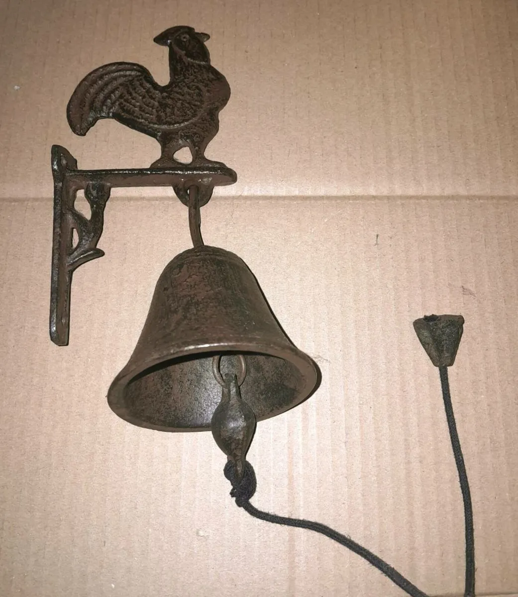 Cast iron bell with pulley