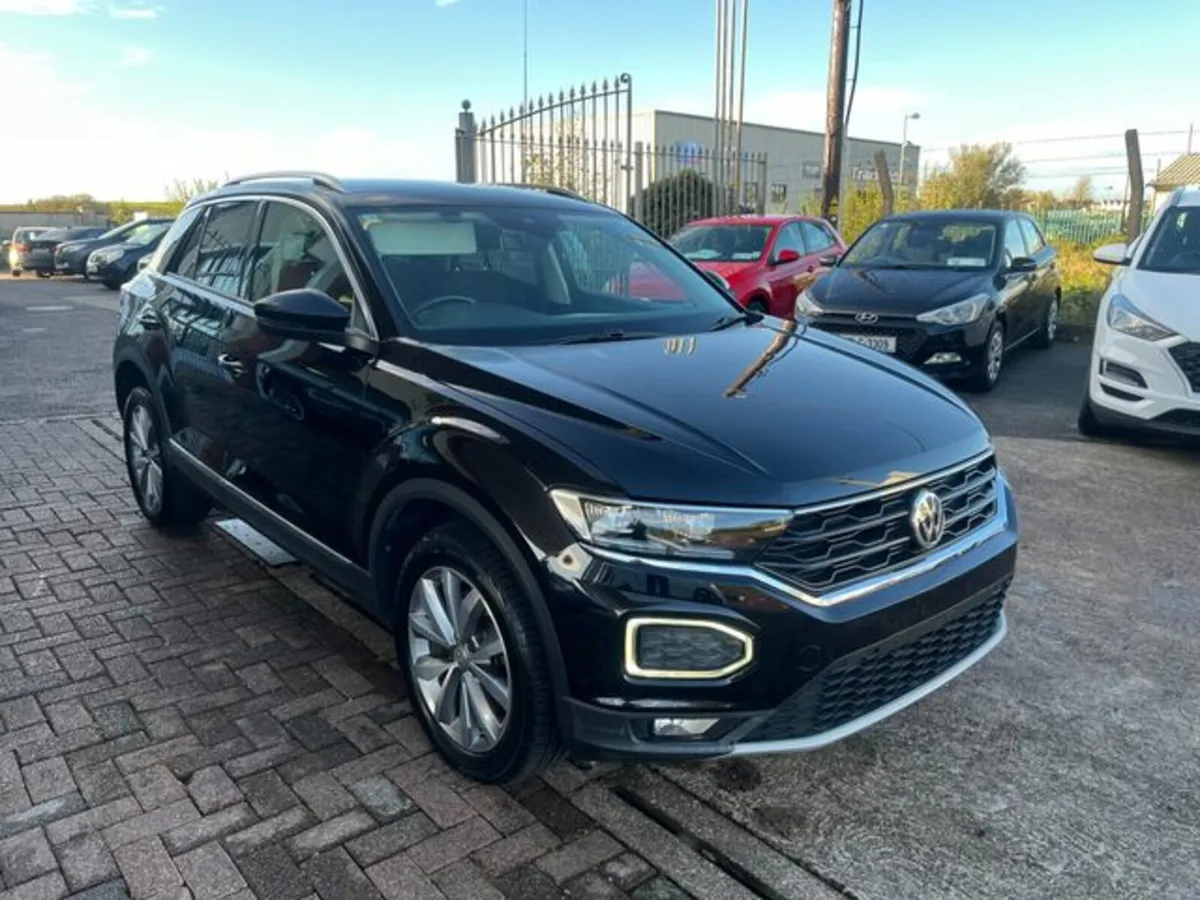 Volkswagen T-Roc 2.0 tdi automatic - Image 3