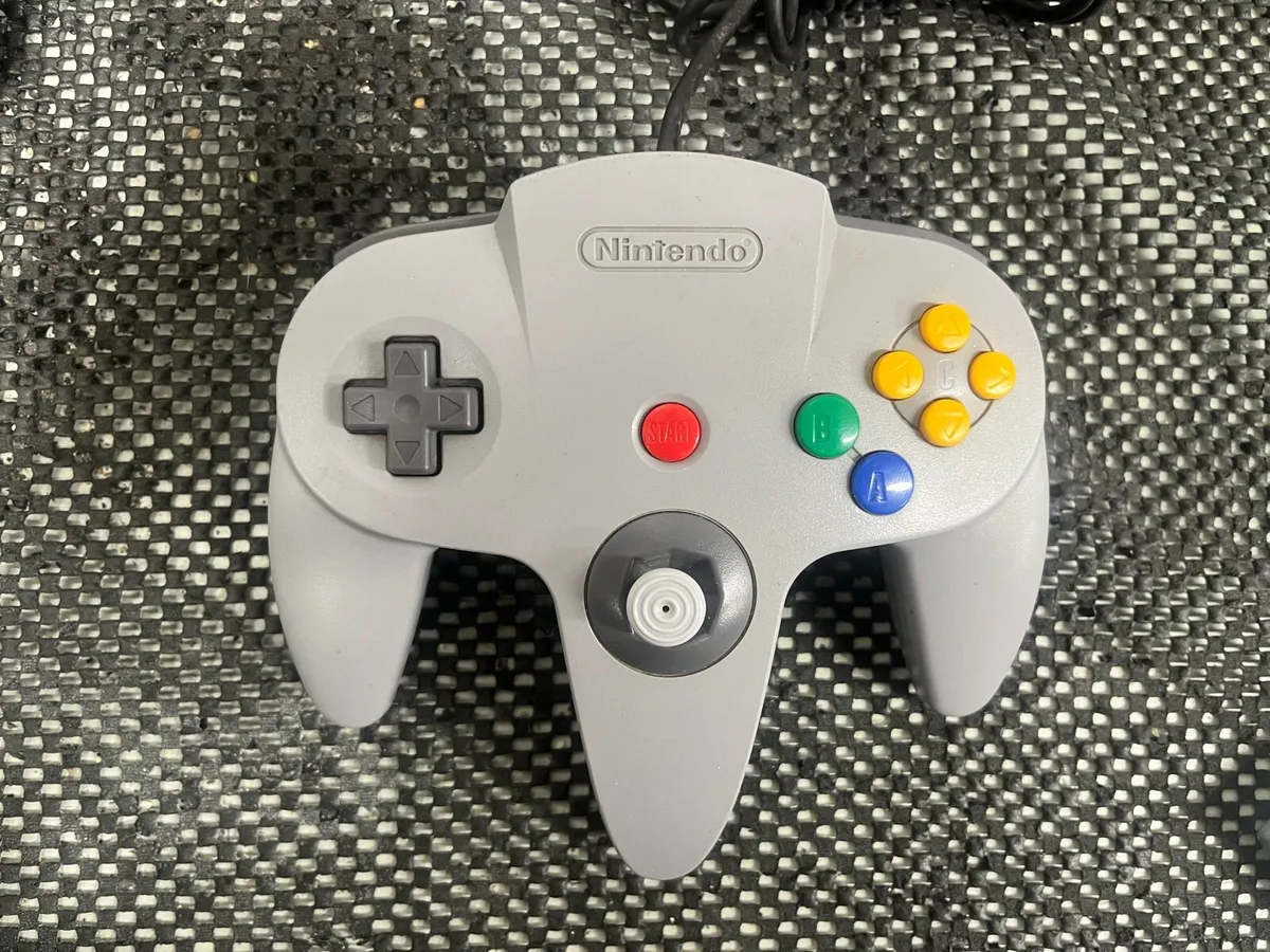 Nintendo 64 + Perfect Dark - Image 4