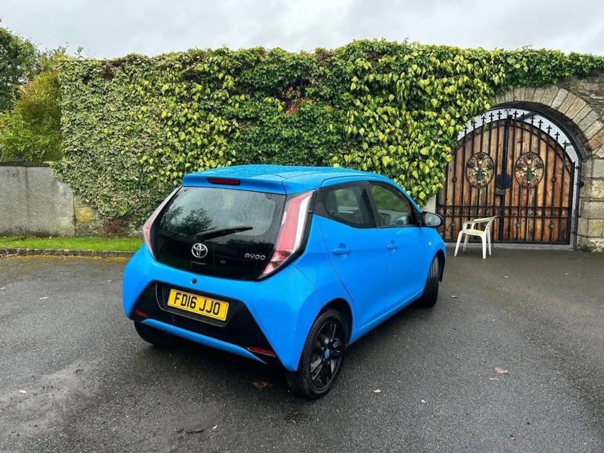 Toyota Aygo X 2016 - Image 4