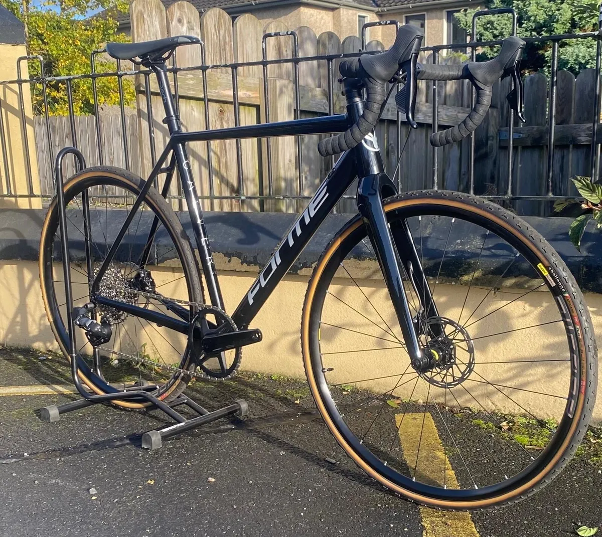 Cyclocross bike - Image 1