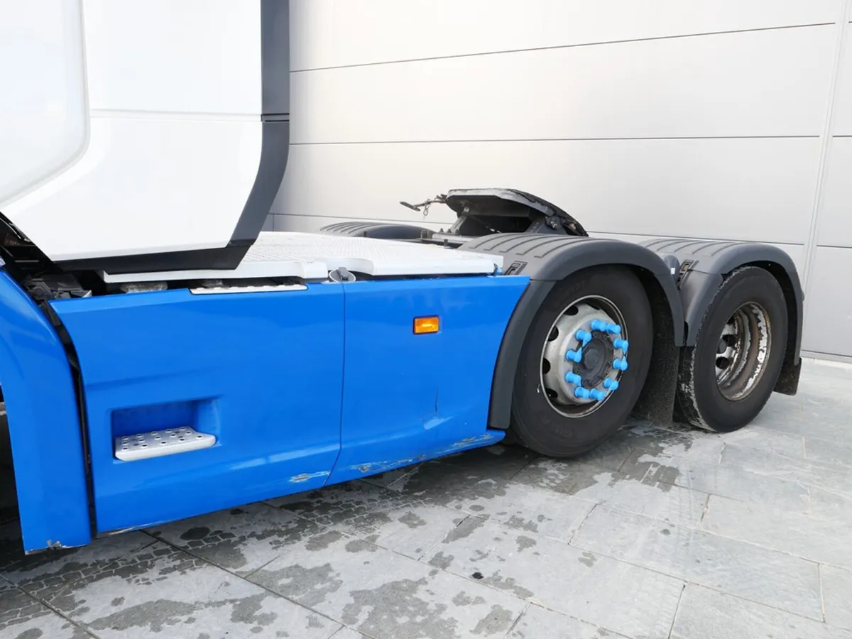 Scania R450 N/G Highline 6x2 Midlift Auto gearbox - Image 4