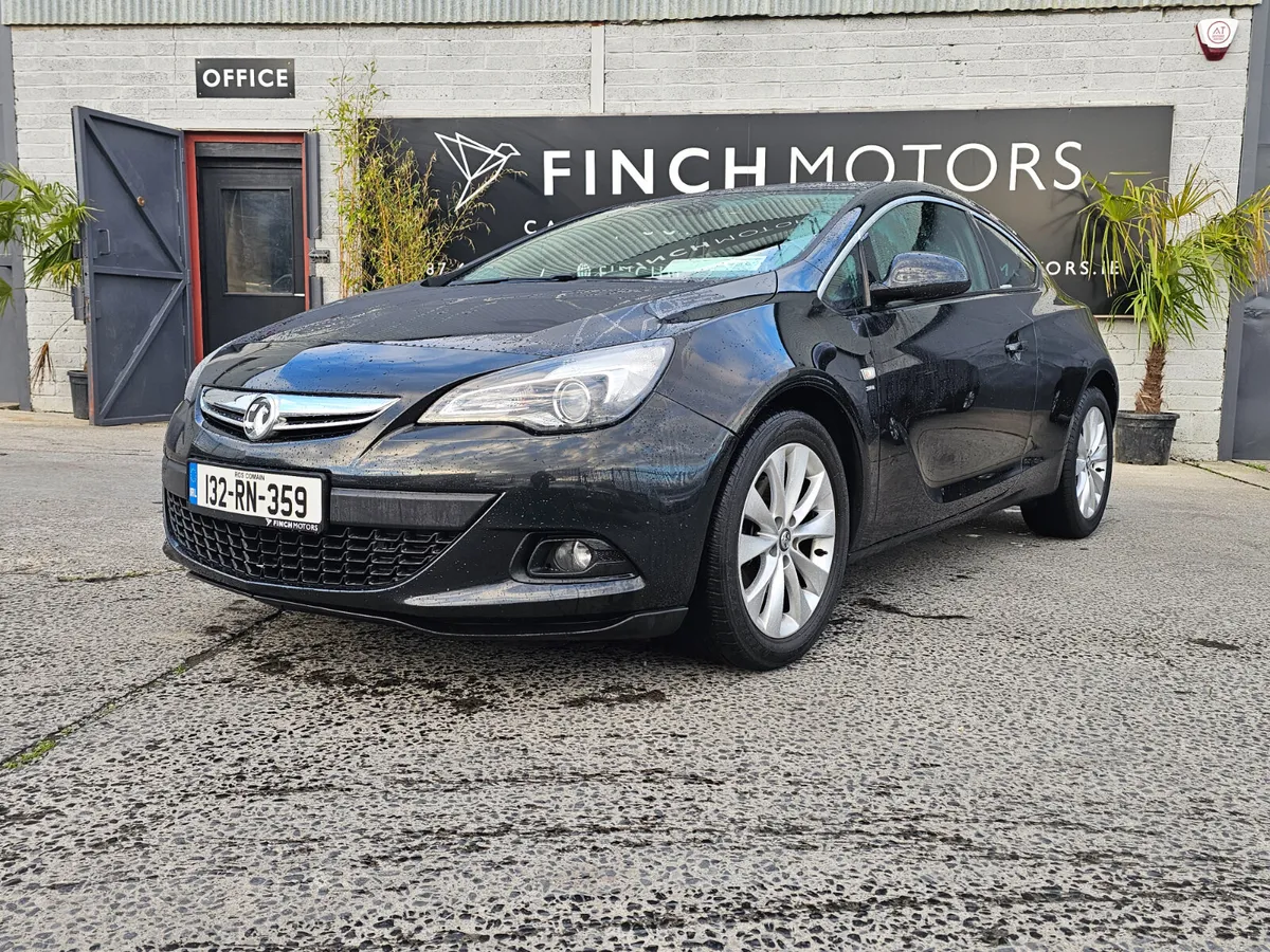 VAUXHALL ASTRA GTC //03/26 NCT // VERY CLEAN - Image 3
