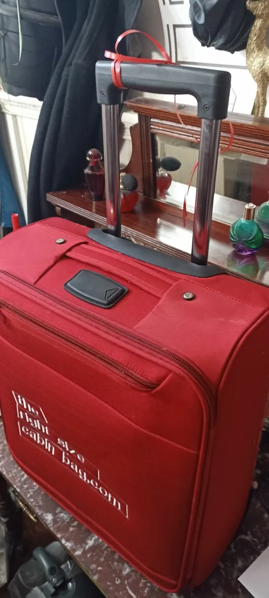 Suitcase/Travel Bag - Image 2