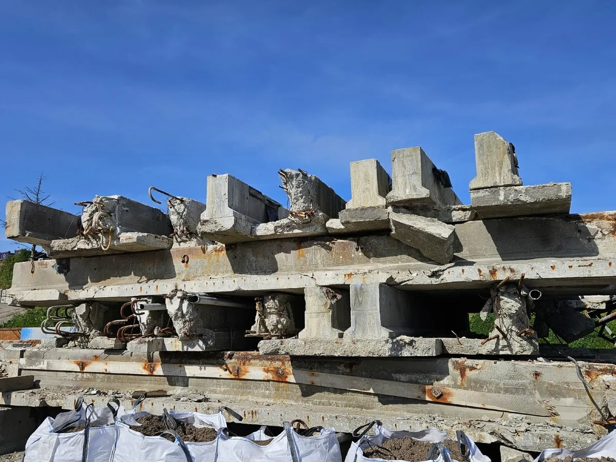 Concrete Beams - Image 2