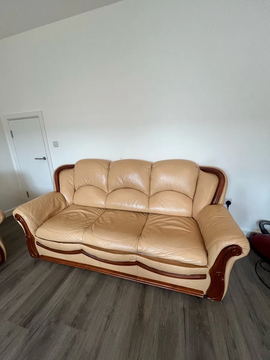 SOFAS - Image 2