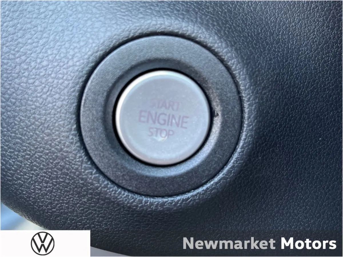 Volkswagen Crafter 177BHP Automatic 35 Long Wheel - Image 4