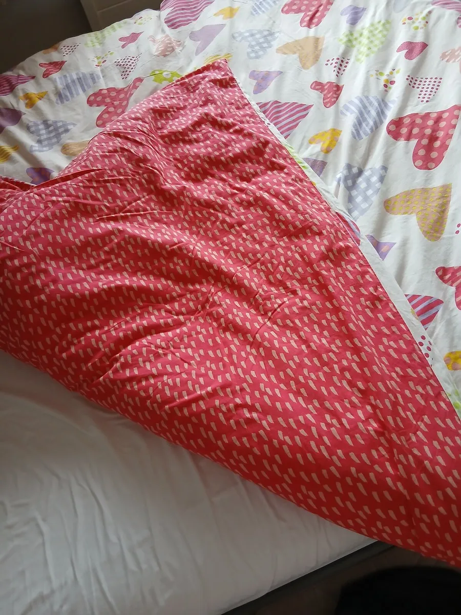Double bed duvet cover & 2 pillow cases - Image 3
